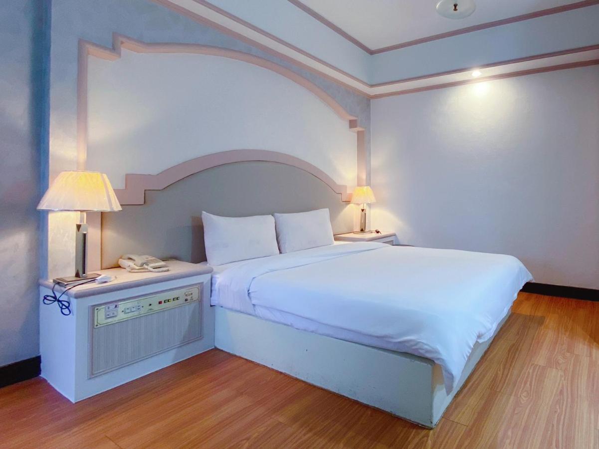 Chrysler Hotel Đài Bắc Ngoại thất bức ảnh